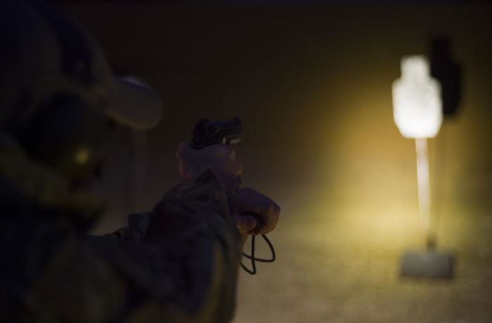 &icirc;Low&icirc; &icirc;Light&icirc; &icirc;Shooting&icirc; | RD Tactical Handgun Instruction